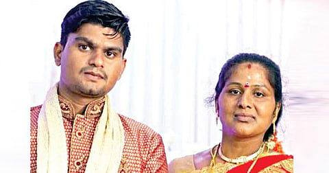 லோகேஸ்வரன், பரமேஸ்வரி