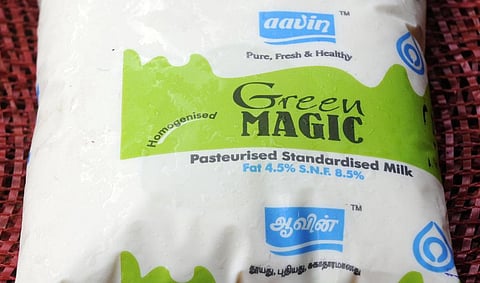 ஆவின் பச்சை நிற பாக்கெட் பாலை நிறுத்த கூடாது: முதல்வருக்கு பால் முகவர்கள் நலச்சங்கம் கோரிக்கை