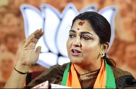“சேரி மொழியில் பேச முடியாது” - குஷ்பூ கருத்துக்கு வலுக்கும் எதிர்ப்பு