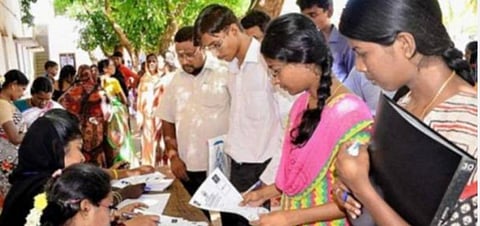 தமிழக அரசு சார்பில் தனியார் வேலைவாய்ப்பு முகாம்: கொட்டிவாக்கத்தில் 25-ம் தேதி நடைபெறுகிறது