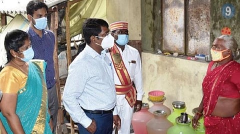 ஆட்சியர்கள் ‘கள ஆய்வு’ - மக்கள் பிரச்சினைகளைத் தீர்க்குமா?