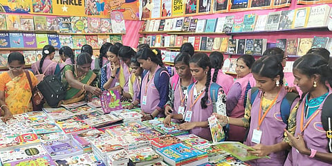 விருதுநகர் புத்தகத் திருவிழாவில் 1 லட்சம் பேர் பங்கேற்பு: ரூ.1.06 கோடிக்கு புத்தகங்கள் விற்பனை
