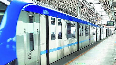 இரண்டாம் கட்ட மெட்ரோ ரயில் திட்டம்: ஓட்டுநர் இல்லாத 10 ரயில்களை கூடுதலாக இயக்க முடிவு