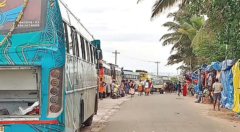 குமரியில் வாகன நுழைவு, பார்க்கிங் கட்டணம் இரட்டிப்பாக வசூல் - சுற்றுலா பயணிகள், பக்தர்கள் வேதனை