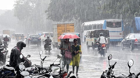வங்கக்கடலில் உருவாகும் புயல் டிச.4-ல் தமிழகம் - ஆந்திரா இடையே கரையைக் கடக்கும்: இந்திய வானிலை ஆய்வு மையம் கணிப்பு