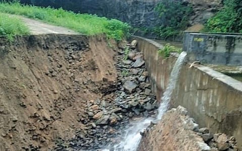 உடுமலை பகுதிகளில் கனமழை - காண்டூர் கால்வாயில் பெரும் சேதம் தவிர்ப்பு