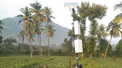 விலங்குகள், பறவைகளிடம் இருந்து பயிர்களை காக்கும் நவீன கருவி | படங்கள்: எஸ்.கிருஷ்ணமூர்த்தி