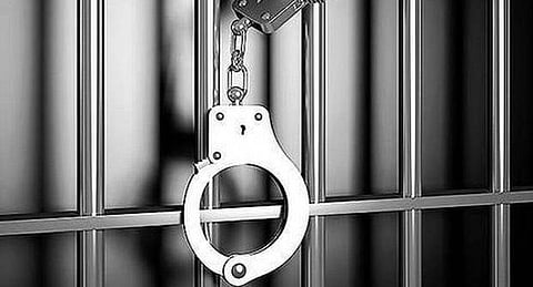 மதுரையில் வழிப்பறியில் ஈடுபட முயன்ற பாஜக நிர்வாகி சிறையில் அடைப்பு