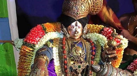 ஆண்டாள் திருப்பாவை 6 | அறியாமை இருளில் இருந்து எழுவோம்..!
