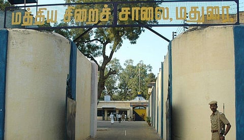 மதுரை சிறையிலிருந்து தப்பிச் சென்ற கைதி மீண்டும் கைது
