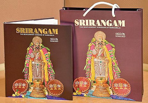 ‘தி இந்து' குரூப் ஆஃப் பப்ளிகேஷன்ஸ் சார்பில் ஸ்ரீரங்கம் கோயில் குறித்த புத்தகம் வெளியீடு