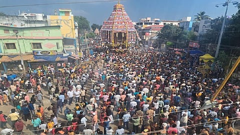 சிதம்பரம் நடராஜர் கோயில் மார்கழி மாத ஆருத்ரா தரிசன விழா தேரோட்டம் நடைபெற்றது.