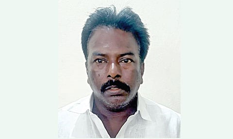 ஆட்டோ ஓட்டுநர் கொலை செய்யப்பட்டது தொடர்பாக தாம்பரம் மாநகராட்சி திமுக கவுன்சிலர் கைது