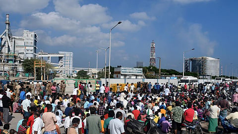 எண்ணூர் வாயுக் கசிவு: மக்கள் பாதுகாப்பே முக்கியம்