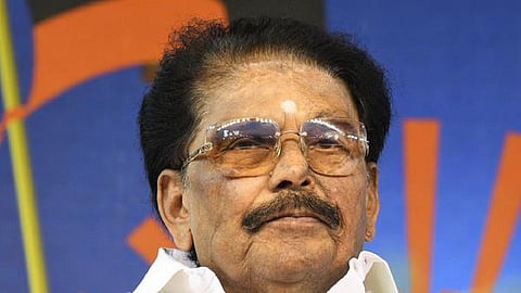 கனமழை முன்னெச்சரிக்கை நடவடிக்கைகள்: அவசரகால மையத்தில் அமைச்சர் ஆய்வு