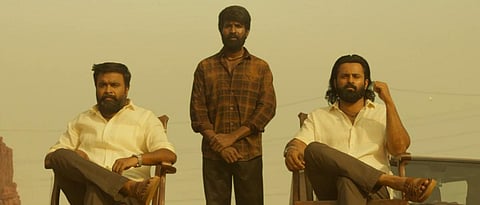 “மனுஷனுக்கும் நாய்க்கும் போட்டி வந்தா...” - சசிகுமார், சூரியின் ‘கருடன்’ கிளிம்ஸ் எப்படி?
