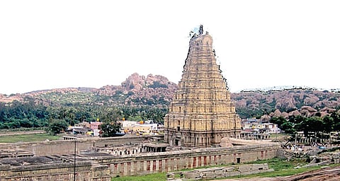 விருப்பாட்சாநாதர் கோயில் வெளித்தோற்றம்