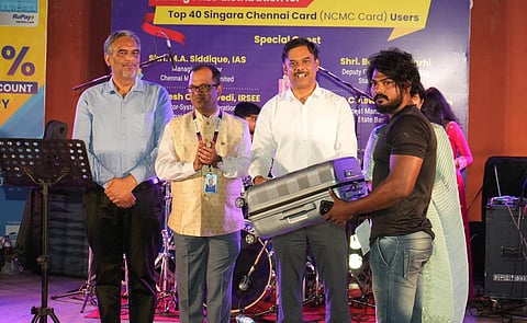 சிங்கார சென்னை அட்டையை பயன்படுத்தி மெட்ரோவில் அதிகமுறை பயணித்த 40 பேருக்கு பரிசு