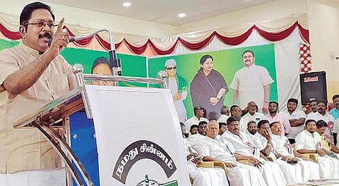 தேர்தலில் போட்டியிடுவது குறித்து முடிவு செய்யவில்லை: டி.டி.வி.தினகரன் தகவல்