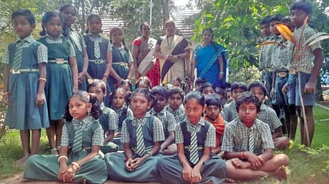 மழலைகளால் பசுஞ்சோலையான பாலப்பம்பட்டி அரசுப் பள்ளி!