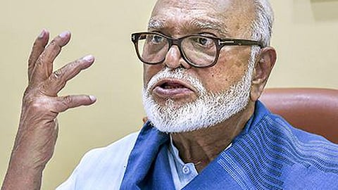 மகாராஷ்டிர அமைச்சர் சாகன் பூஜ்பாலுக்கு கொலை மிரட்டல் - பின்னணி என்ன?
