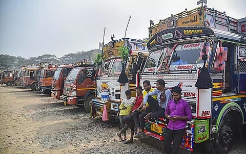 பிஎன்எஸ் சட்டத்தை முழுமையாக திரும்பப் பெற கனரக வாகன ஓட்டுநர் கோரிக்கை