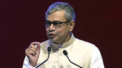 ரூ.25 லட்சம் கோடிக்கு மின்னணு சாதன உற்பத்தி இலக்கை அடைய முடியும்: மத்திய அமைச்சர் அஷ்விணி வைஷ்ணவ் நம்பிக்கை