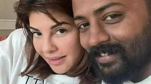 சிறையில் இருந்து மிரட்டல்: சுகேஷ் மீது ஜாக்குலின் புகார்