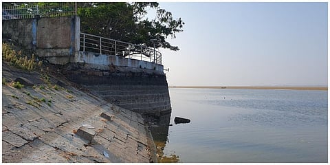 தண்ணீர் அளவு குறைந்து காணப்படும் வீராணம் ஏரி