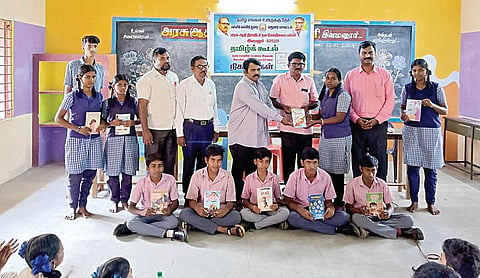 கற்கத் தூண்டும் கைதட்டல்