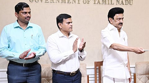 ஊரக வளர்ச்சி, பள்ளிக்கல்வி துறைகள் சார்பில் ரூ.338 கோடியில் புதிய கட்டிடங்கள்: முதல்வர் மு.க.ஸ்டாலின் திறந்து வைத்தார்