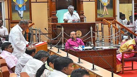 புதுவை சட்டப்பேரவையில் ரூ.4,634 கோடிக்கு இடைக்கால பட்ஜெட்: திமுக, காங்., வெளிநடப்பு