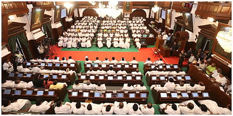 தமிழக சட்டப்பேரவைக் கூட்டத் தொடர் தேதி குறிப்பிடாமல் ஒத்திவைப்பு