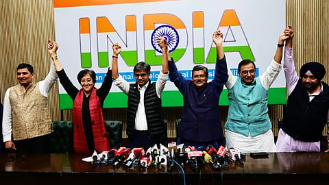 டெல்லி, குஜராத் உட்பட 5 மாநிலங்களில் ஆம் ஆத்மி கட்சியுடன் காங்கிரஸ் தொகுதி உடன்பாடு