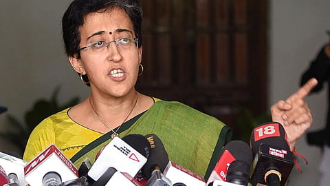 தகுதிவாய்ந்த 18+ வயது பெண்களுக்கு மாதம் ரூ.1000 - டெல்லி பட்ஜெட்டில் அறிவிப்பு