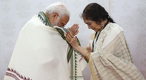 பிரதமர் மோடியை சந்தித்தார் நடிகை வைஜெயந்திமாலா