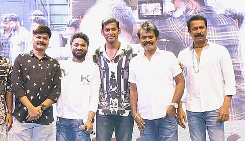 விஷாலின் ‘ரத்னம்’ எப்படியிருக்கும்?