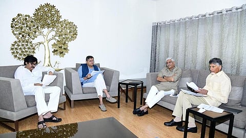 தெலுங்கு தேசம், ஜன சேனா, பாஜக கூட்டணி உடன்பாடு: யாருக்கு எத்தனை சீட்? - ஆந்திர அரசியல்