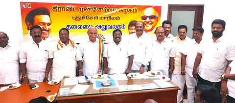 “புதுச்சேரியில் வேட்பாளர்களை கண்டுபிடிக்க முடியாமல் பாஜக கூட்டணி திணறல்” - நாராயணசாமி