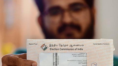 வாக்களிப்பதற்கான 12 வகை ஆவணங்கள் என்னென்ன? - தேர்தல் ஆணையம் அறிவிப்பு