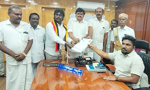 தேமுதிக வேட்பாளர் விஜய பிரபாகரன்