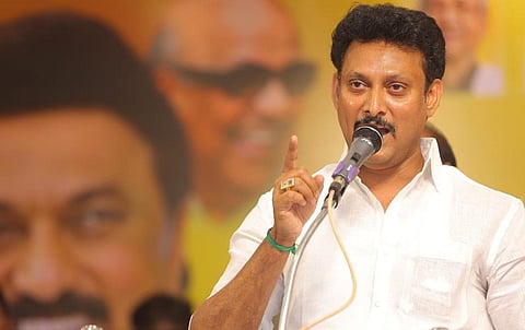 ஒரத்தநாட்டில் நேற்று நடைபெற்ற தஞ்சாவூர் மக்களவைத் தொகுதி திமுக வேட்பாளர் அறிமுகக் கூட்டத்தில் பேசிய அமைச்சர் அன்பில் மகேஸ் பொய்யாமொழி.