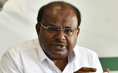 மண்டியா தொகுதியில் குமாரசாமி: அண்ணன் மகனுக்கு ஹாசனில் வாய்ப்பு