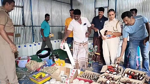 சிங்கம்புணரி அருகே வனப்பகுதியில் இயங்கிய போலி மதுபான ஆலைக்கு ‘சீல்’