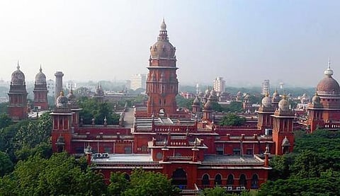 திருநங்கை அப்சரா ரெட்டிக்கு ரூ.50 லட்சம் நஷ்டஈடு வழங்க யூடியூபருக்கு உத்தரவு - உறுதி செய்த உயர் நீதிமன்றம்