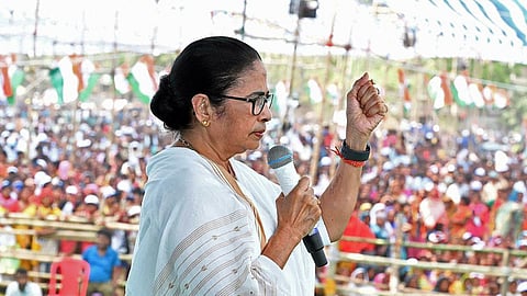 “எதிர்க்கட்சியினரை சிறையில் அடைப்பதே மோடியின் உத்தரவாதம்” - மம்தா குற்றச்சாட்டு