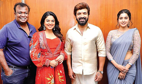 சினிப்பேச்சு: ஒரே நேரத்தில் 3 படங்கள்