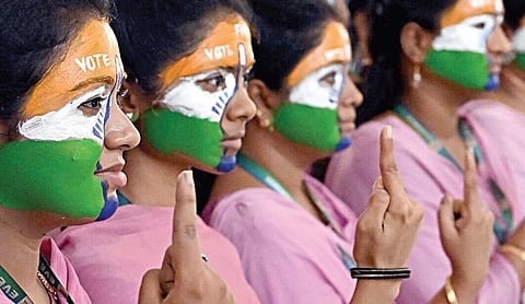 ஜனநாயகம்: பாதையும் பயணமும்