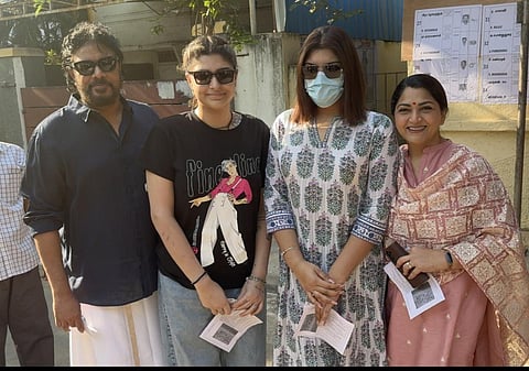 ஹேஷ்டேக் குழப்பத்தால் பேசுபொருளான குஷ்புவின் ‘இந்தியா’ பதிவு!