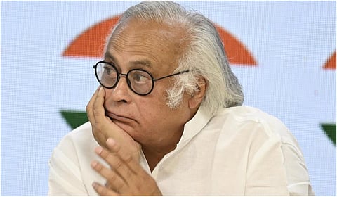 காங்கிரஸ் பொதுச் செயலாளர் ஜெய்ராம் ரமேஷ்
